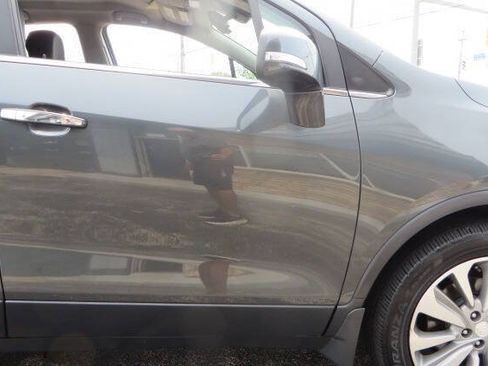 Used 2018 Buick Encore Preferred FWD image 33