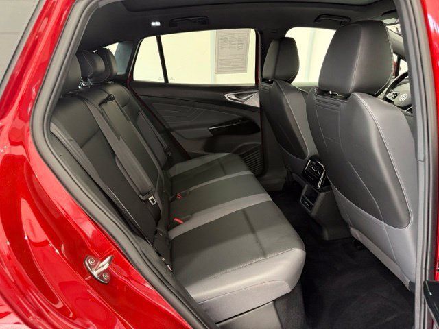 Used 2024 Volkswagen ID.4 S RWD image 26