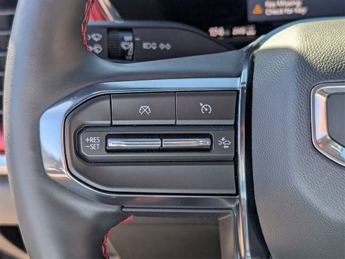 Used 2024 GMC Canyon AT4X image 29