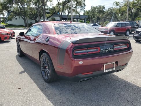Used 2022 Dodge Challenger R/T Scat Pack w/ Shaker Package image 8
