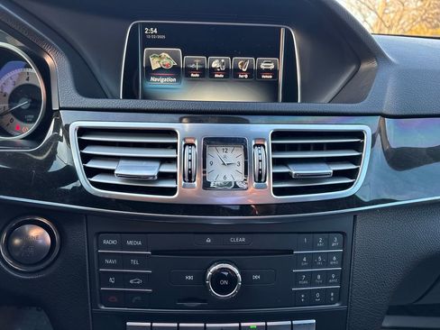 Used 2016 Mercedes-Benz E 350 E 350 w/ Premium Package image 25