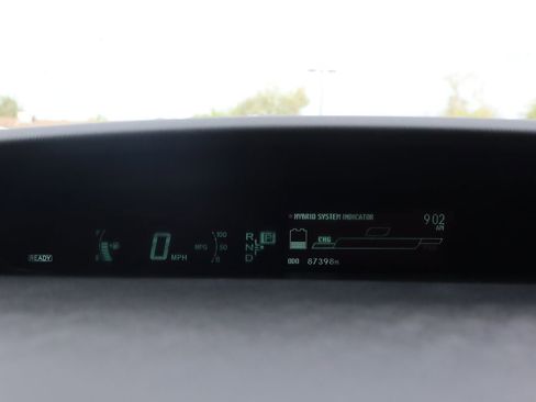 Used 2010 Toyota Prius Three FWD image 33