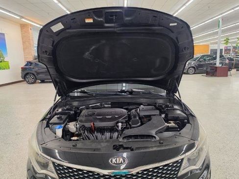 Used 2017 Kia Optima EX FWD image 40