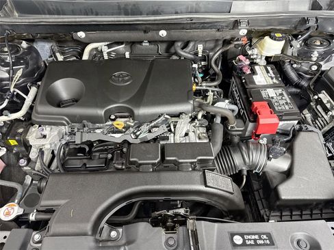Used 2020 Toyota RAV4 XLE w/ Convenience Package image 54