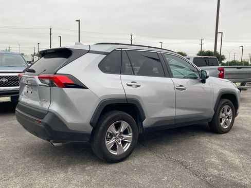 Used 2025 Toyota RAV4 XLE FWD image 6
