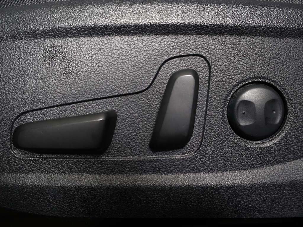 Used 2023 Hyundai Santa Fe SEL AWD/4WD image 29