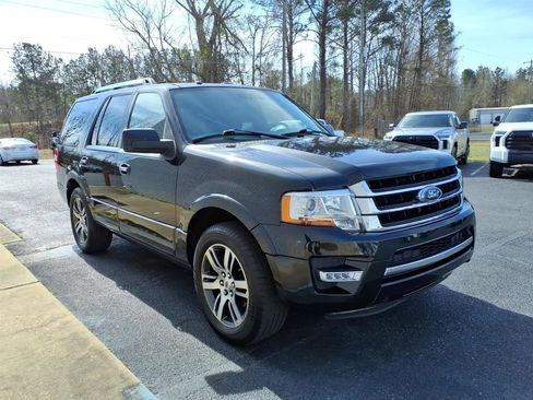 Used 2015 Ford Expedition Limited w/ Equipment Group 301A image 3