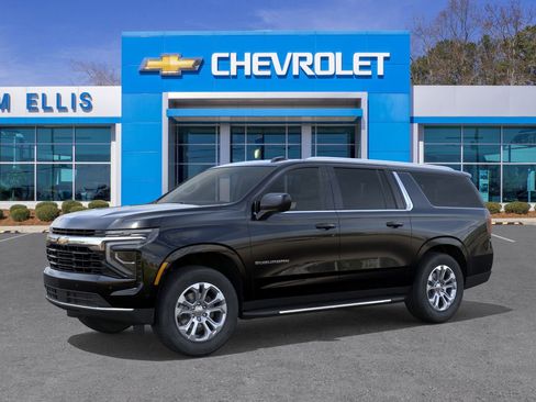 New 2026 Chevrolet Suburban LS image 3