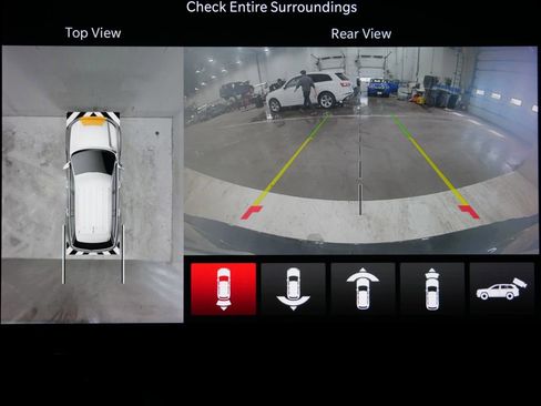 Used 2022 Jeep Grand Cherokee L Limited w/ Luxury Tech Group II image 18