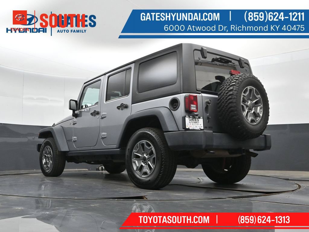 Used 2015 Jeep Wrangler Unlimited Rubicon w/ Max Tow Package AWD/4WD image 34