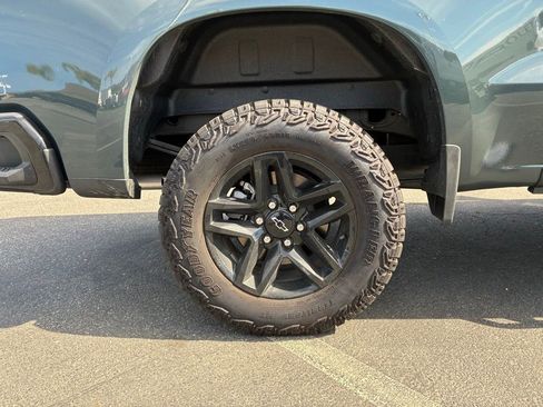 Used 2025 Chevrolet Silverado 1500 LT Trail Boss w/ Convenience Package II image 40