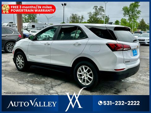 Used 2024 Chevrolet Equinox LS w/ LS Convenience Package image 5