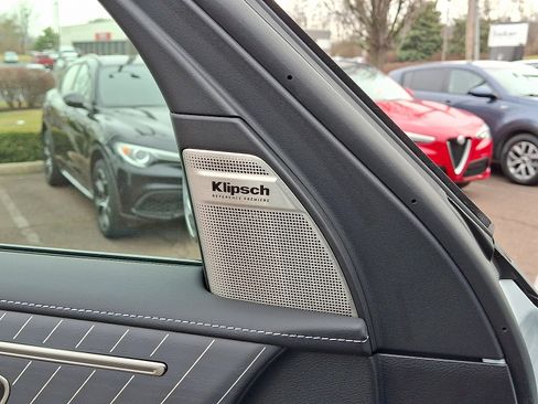 New 2026 INFINITI QX80 Autograph image 18