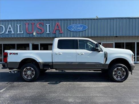 Used 2026 Ford F250 King Ranch w/ FX4 Off-Road Package AWD/4WD image 6