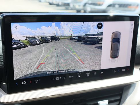 New 2025 Ford Explorer Active w/ Active Comfort Package image 22