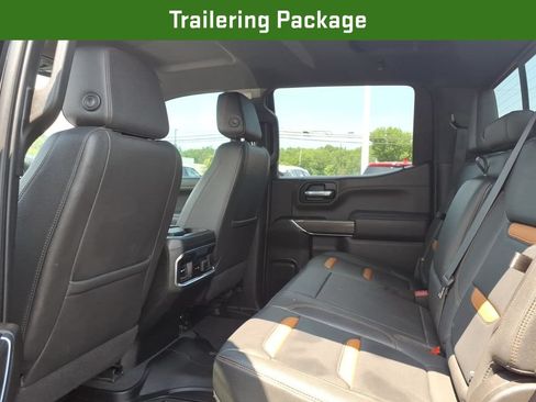 Certified 2022 GMC Sierra 1500 AT4 w/ AT4 Premium Package AWD/4WD image 23