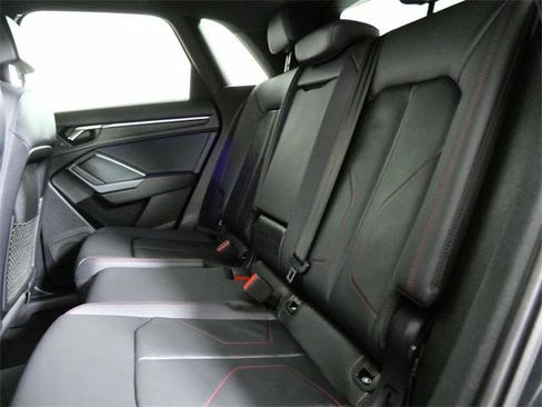 Used 2025 Audi Q3 2.0T Premium Plus w/ Premium Plus Package image 15