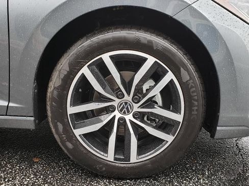 New 2026 Volkswagen Jetta SE FWD image 12