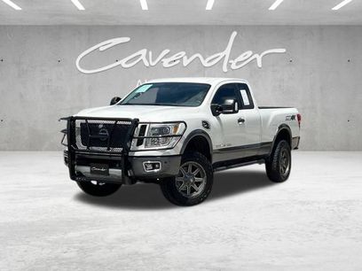 Used 2017 Nissan Titan PRO-4X w/ Pro-4x Convenience Package