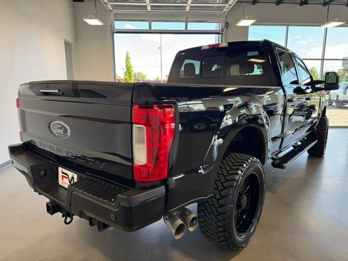 Used 2019 Ford F250 Lariat AWD/4WD image 8