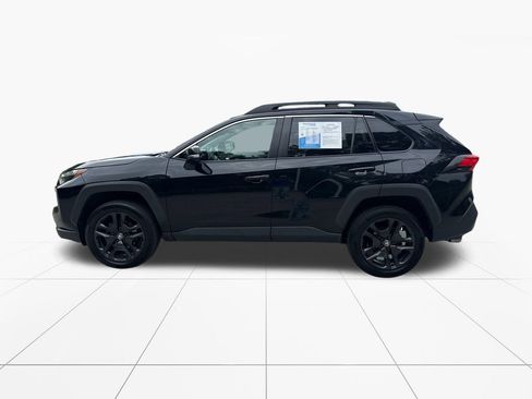 Used 2024 Toyota RAV4 Adventure AWD/4WD image 4