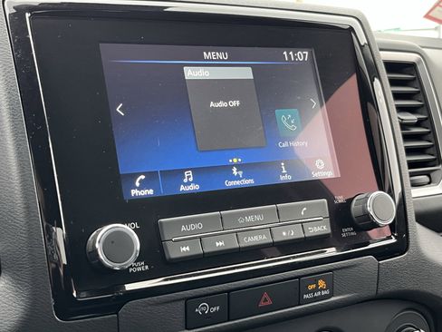 Used 2023 Nissan Frontier SV image 28