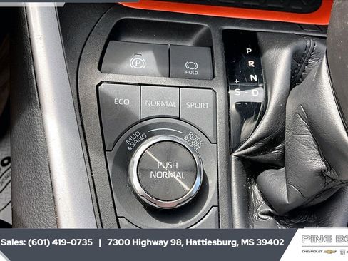 Used 2024 Toyota RAV4 Adventure AWD/4WD image 23