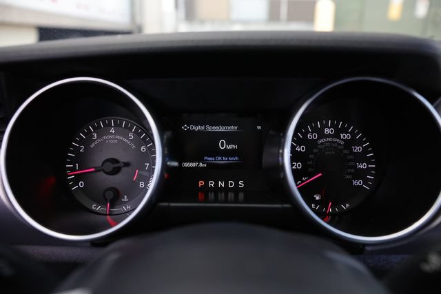 Used 2019 Ford Mustang GT RWD image 28