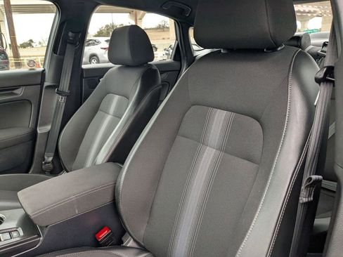 Used 2025 Honda Civic Sport image 14