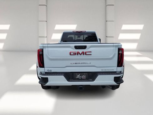 New 2026 GMC Sierra 3500 Denali w/ Denali Reserve Package image 6