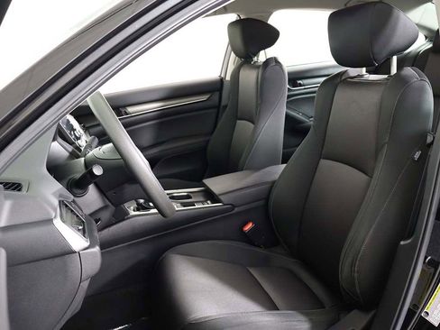Used 2020 Honda Accord LX image 25