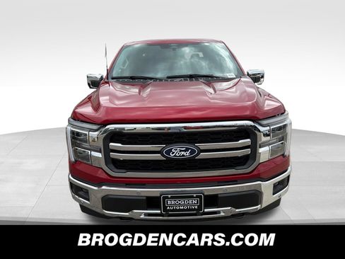 Used 2025 Ford F150 Lariat w/ Equipment Group 501A Mid AWD/4WD image 8