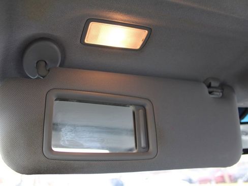 Used 2012 Toyota Camry XLE image 43