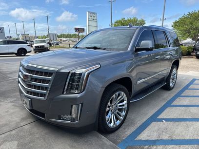 Used 2020 Cadillac Escalade Luxury w/ LPO, Radiant Package