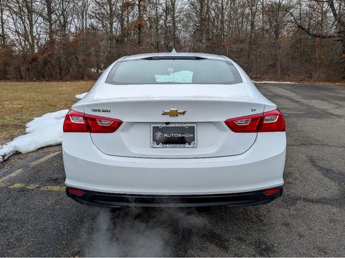 Used 2023 Chevrolet Malibu LT FWD image 6