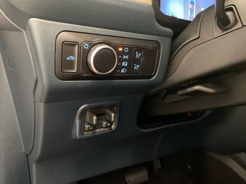 New 2025 Ford Maverick Lariat w/ 4K Tow Package image 17