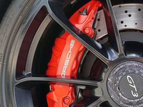 Used 2015 Porsche 911 GT3 RWD image 35