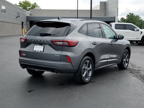 Certified 2024 Ford Escape ST-Line AWD/4WD image 3