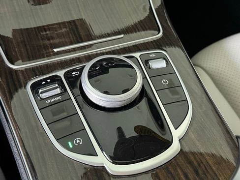 Used 2018 Mercedes-Benz C 300 Sedan image 31