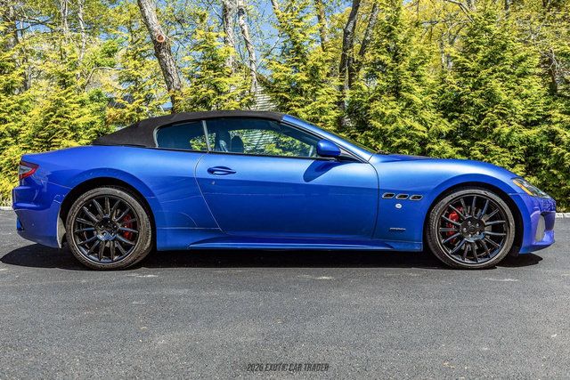 Used 2018 Maserati GranTurismo Sport RWD image 18