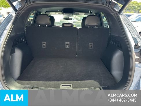 Certified 2025 Ford Escape ST-Line Select AWD/4WD image 21