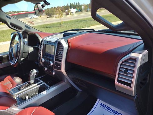 Used 2020 Ford F150 Platinum w/ Equipment Group 701A Luxury image 45