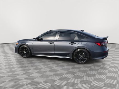 Used 2025 Honda Civic Sport image 6