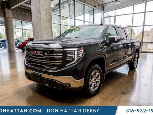 Used 2025 GMC Sierra 1500 SLT AWD/4WD image 24