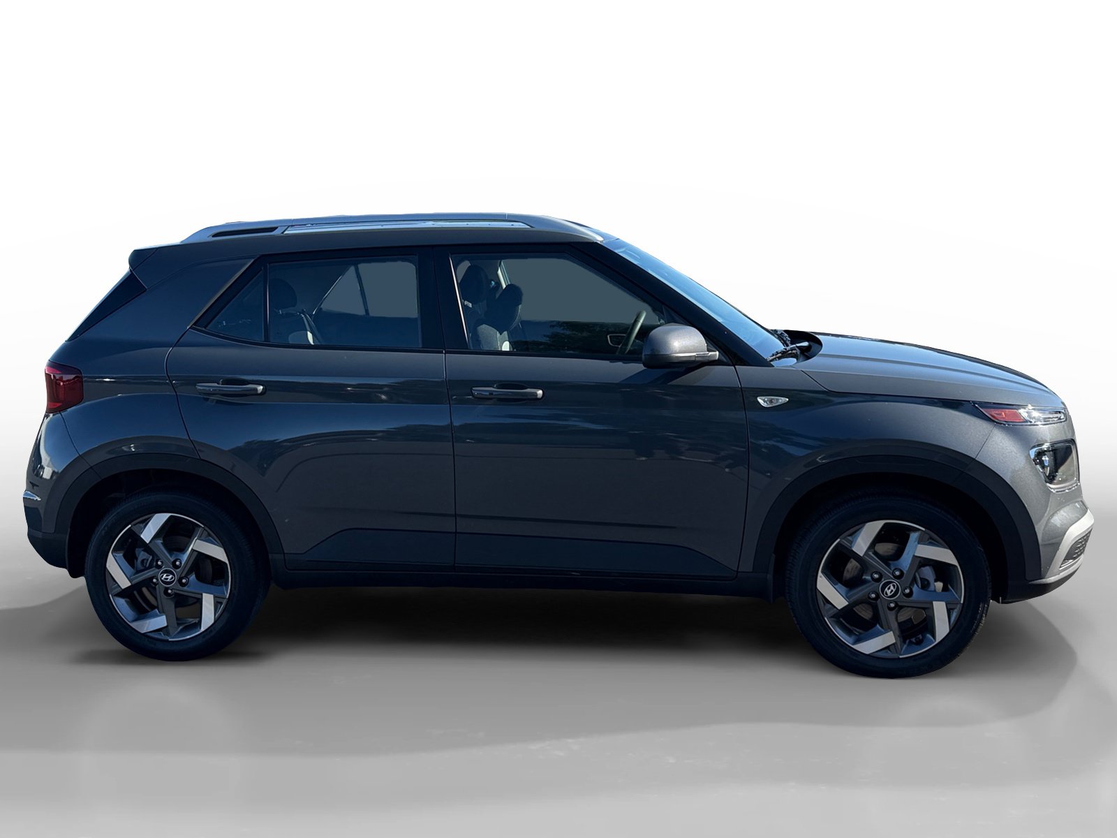 New 2026 Hyundai Venue SEL FWD image 6