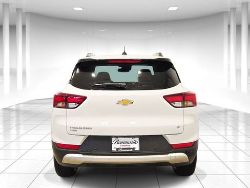 Used 2024 Chevrolet TrailBlazer LT w/ Convenience Package image 4