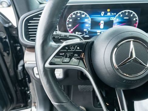 Used 2024 Mercedes-Benz GLE 350 4MATIC image 25