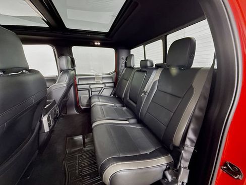 Certified 2018 Ford F150 Raptor w/ Equipment Group 802A Luxury image 26