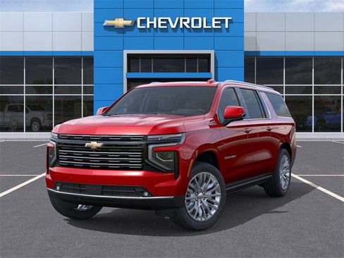 New 2026 Chevrolet Suburban High Country image 6