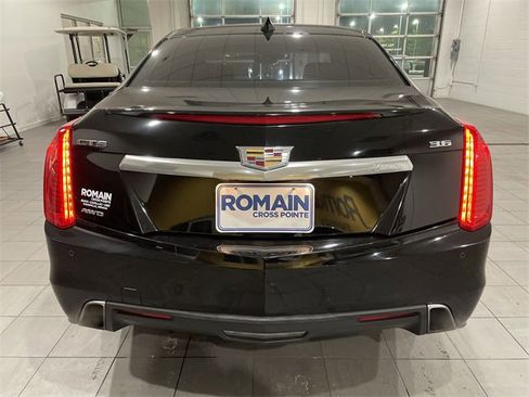 Used 2018 Cadillac CTS Luxury image 4